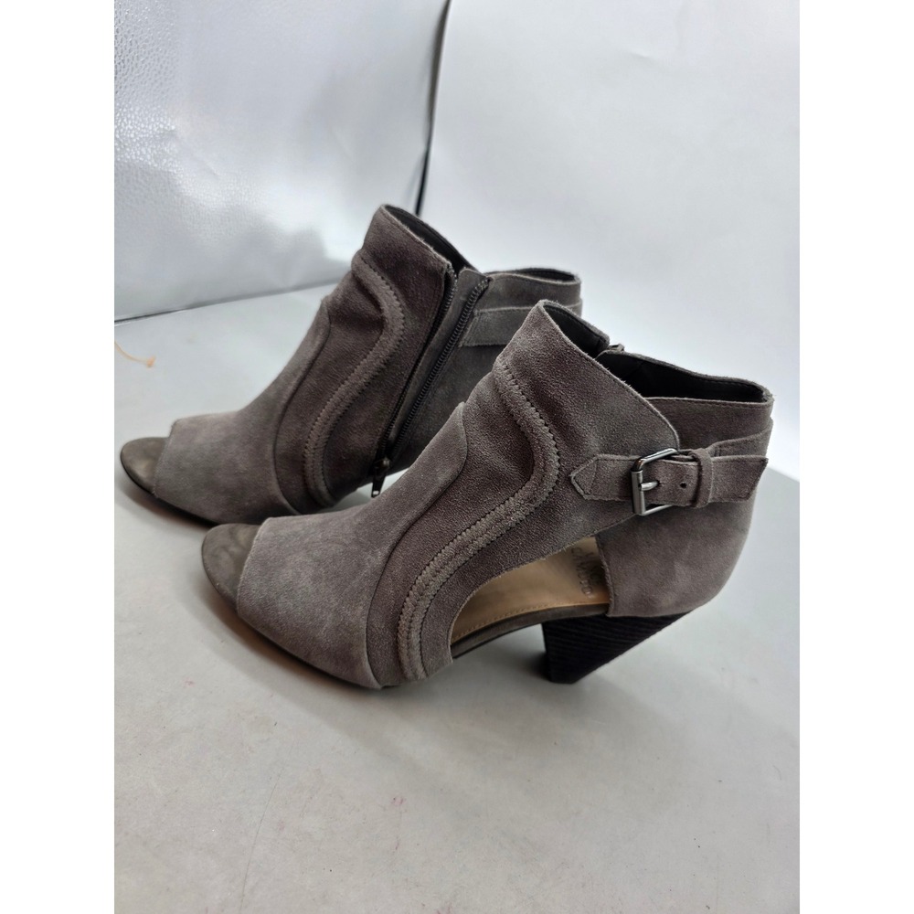 Vince‎ Camuto Ennley Grey Suede Peep Toe Cutout Booties Size 10M VC-ENNLEY